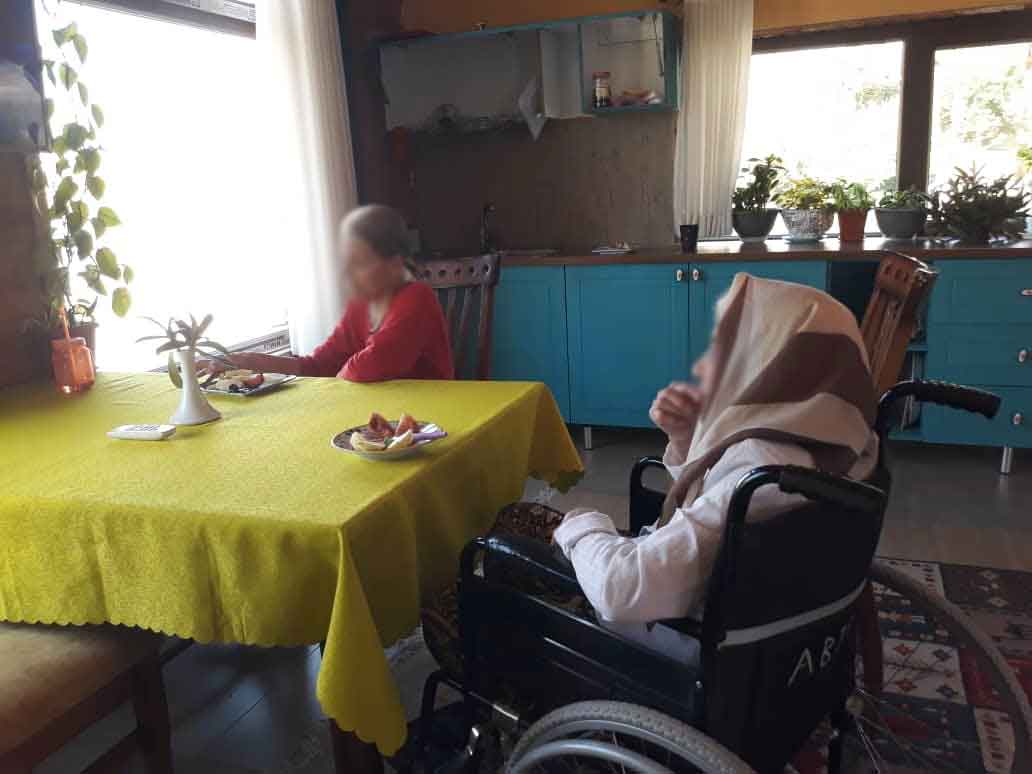 «ساعت آب»؛ گامی ساده اما مؤثر برای سلامت سالمندان